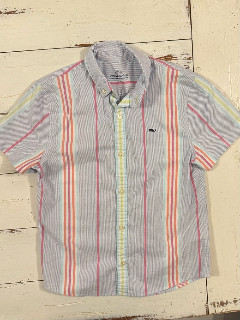 Vineyard Vines Light Blue Short-Sleeve Button-Down with Multicolor Stripes